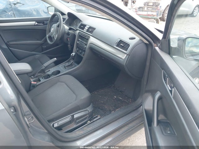 Volkswagen Passat 1.8t S 2014 1VWAT7A38EC093222 Image 5