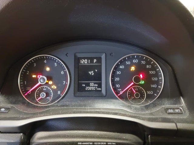44480768 :رقم المزاد ، 3VWRZ7AJ5AM063183 vin ، 2010 Volkswagen Jetta Limited Edition/se/sel مزاد بيع