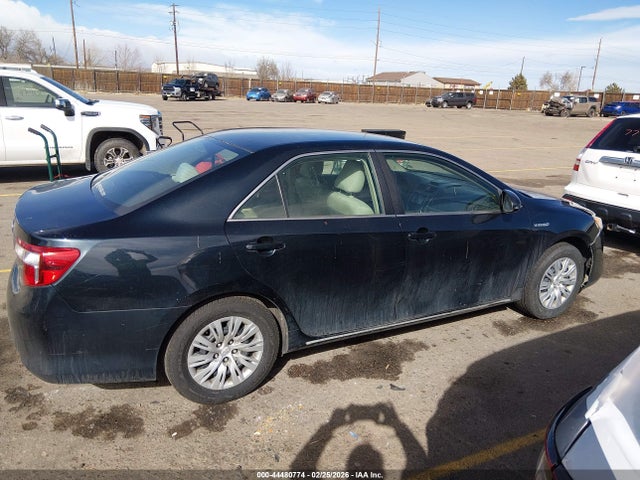 4T1BD1FK4EU109343 Toyota Camry Hybrid Le