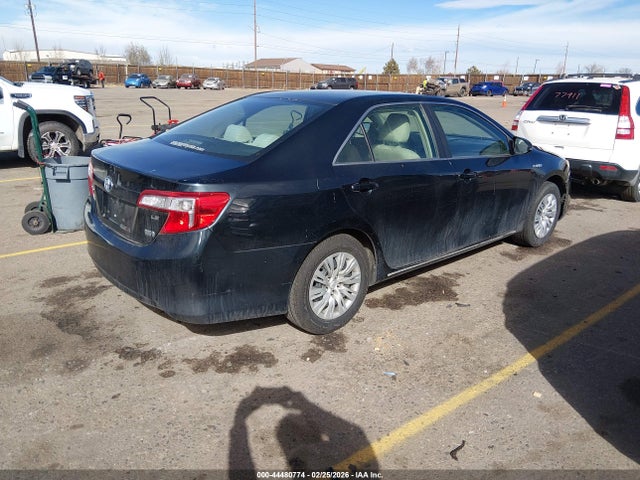 4T1BD1FK4EU109343 Toyota Camry Hybrid Le