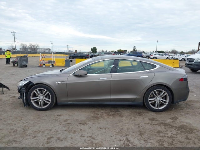 5YJSA1S28FF097842 Tesla Model S 70d/85d/p85d