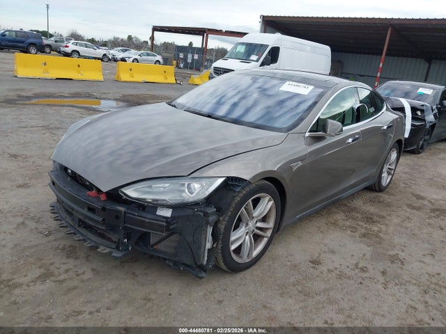 5YJSA1S28FF097842 Tesla Model S 70d/85d/p85d