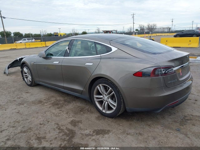 5YJSA1S28FF097842 Tesla Model S 70d/85d/p85d