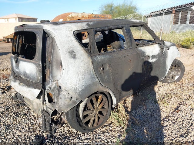 KIA SOUL + 2017 KNDJP3A59H7453709 Image 4