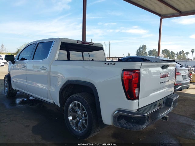 3GTU9BEDXMG194861 GMC Sierra 1500 4wd Short Box Sle