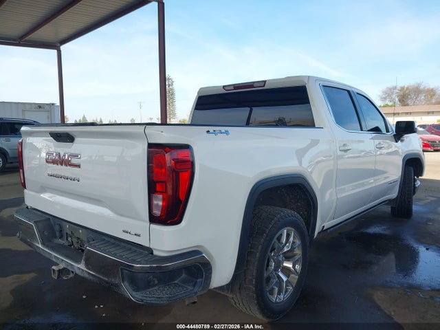 3GTU9BEDXMG194861 GMC Sierra 1500 4wd Short Box Sle