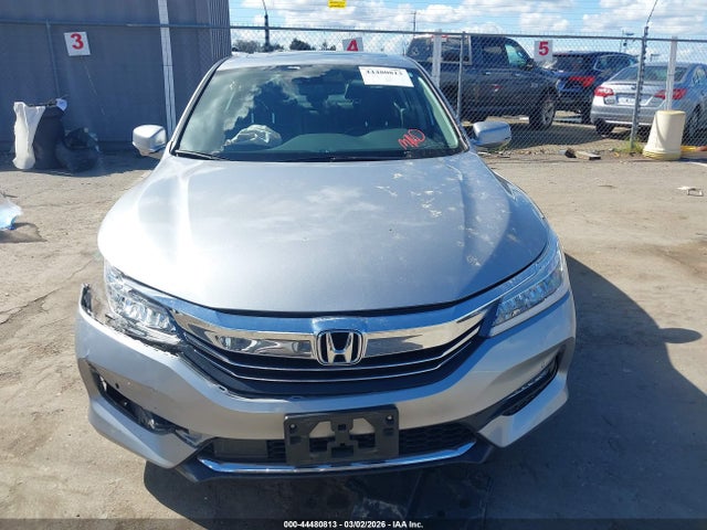 1HGCR3F90HA000114 Honda Accord Touring V6