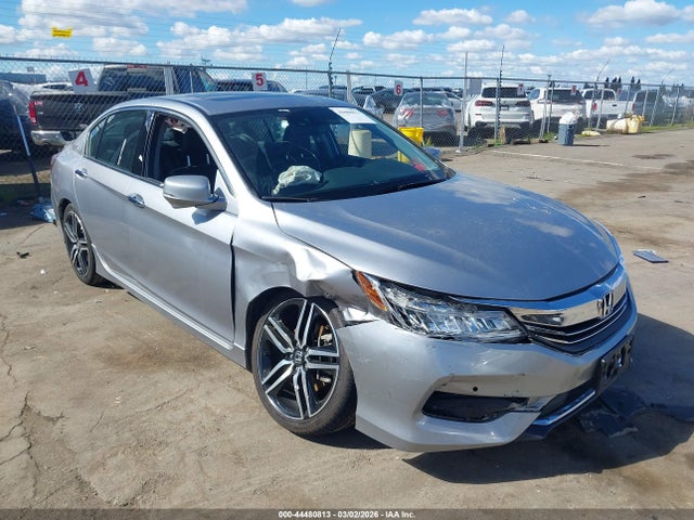 1HGCR3F90HA000114 Honda Accord Touring V6