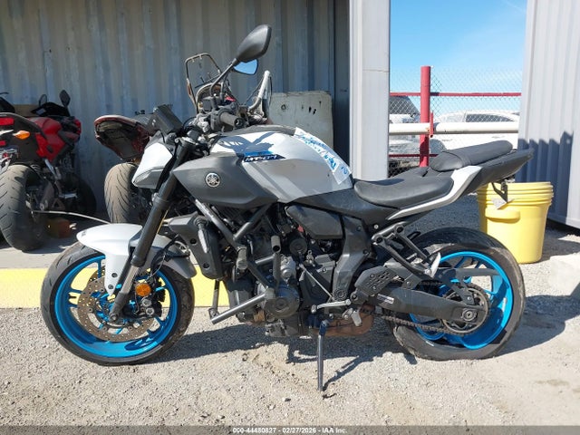 Yamaha Mtn690 C 2025 JYARM48Y8SA000821 Image 13