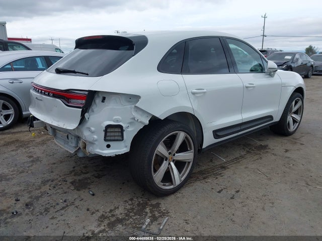 WP1AA2A52PLB21174 Porsche Macan T