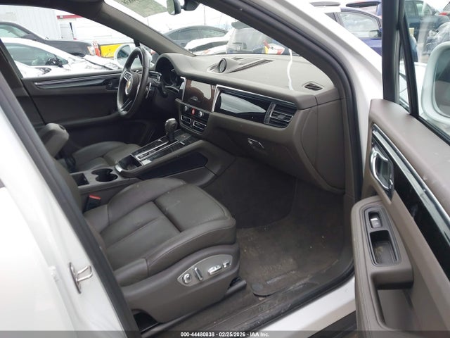 WP1AA2A52PLB21174 Porsche Macan T