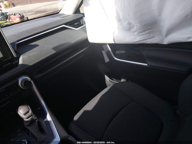 Toyota Rav4 Hybrid Le 2025 JTMMWRFV2SD331732 Image 5