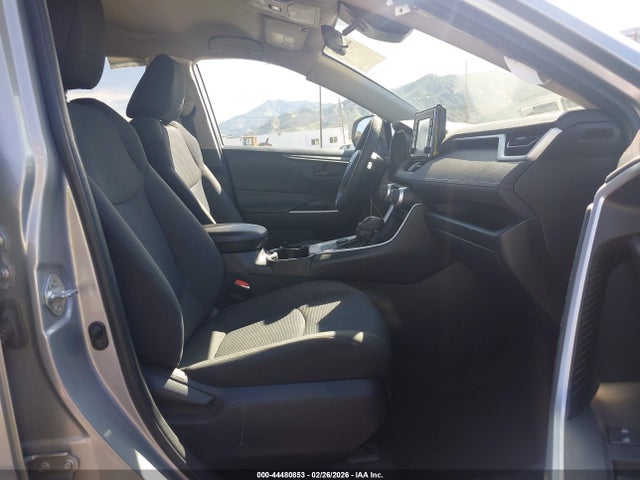 2T3MWRFV3KW042278 Toyota Rav4 Hybrid Le
