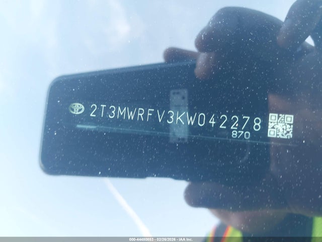 2T3MWRFV3KW042278 Toyota Rav4 Hybrid Le