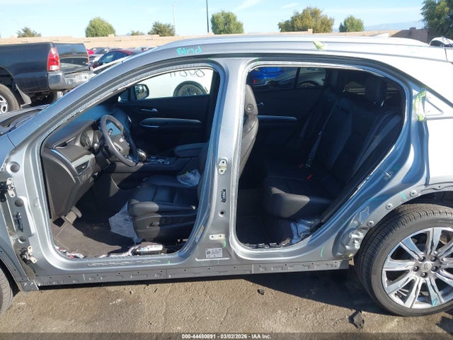 1GYFZCR4XPF225017 Cadillac Xt4 Fwd Premium Luxury