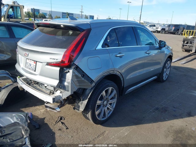 2023 CADILLAC XT4 1GYFZCR4XPF225017 Photo 3