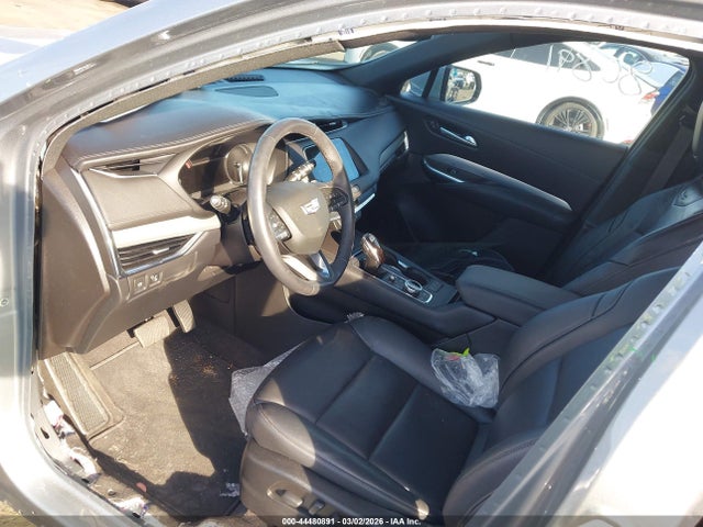 2023 CADILLAC XT4 1GYFZCR4XPF225017 Photo 4