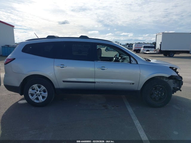 Chevrolet Traverse Ls 2017 1GNKRFKD7HJ288291 Image 14
