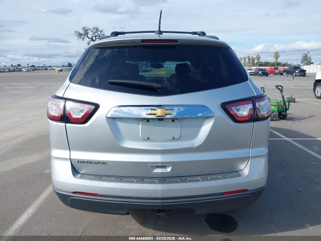 Chevrolet Traverse Ls 2017 1GNKRFKD7HJ288291 Image 17