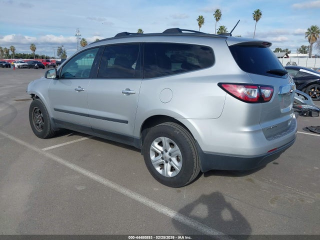 Chevrolet Traverse Ls 2017 1GNKRFKD7HJ288291 Image 3