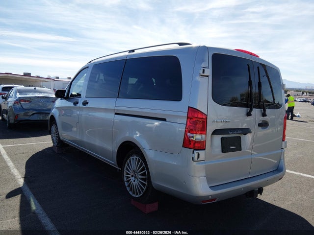 2019 MERCEDES-BENZ METRIS WD4PG2EE7K3573320 Photo 2