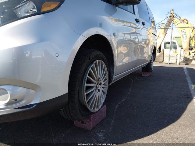 2019 MERCEDES-BENZ METRIS WD4PG2EE7K3573320 Photo 5