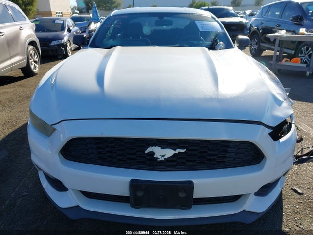 Ford Mustang V6 2016 1FA6P8AM3G5207135 Image 12