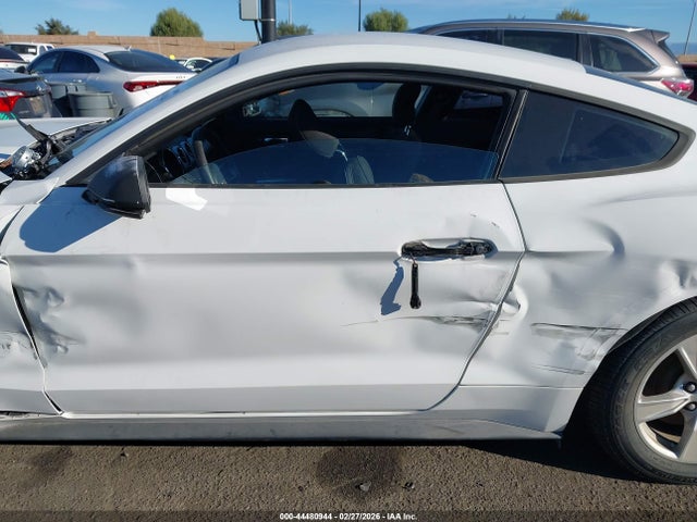 Ford Mustang V6 2016 1FA6P8AM3G5207135 Image 14