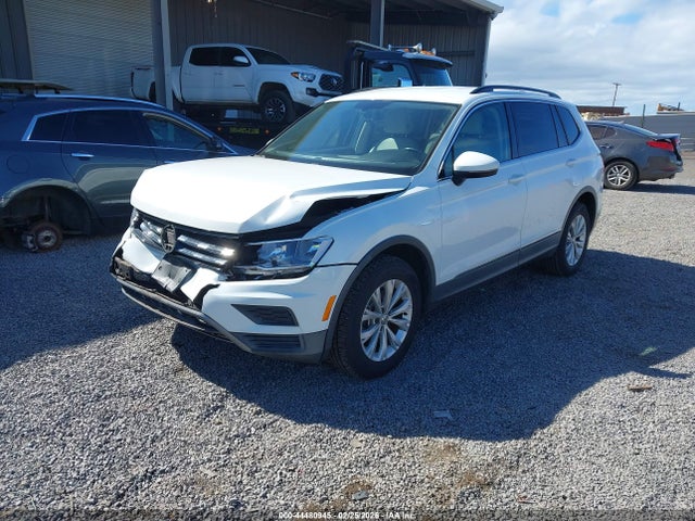 2018 Volkswagen Tiguan 2.0t Se/2.0t Sel მანქანა იყიდება აუქციონზე, vin: 3VV3B7AX4JM219314, აუქციონის ნომერი: 44480945