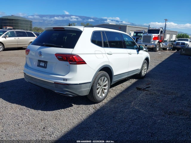 2018 Volkswagen Tiguan 2.0t Se/2.0t Sel მანქანა იყიდება აუქციონზე, vin: 3VV3B7AX4JM219314, აუქციონის ნომერი: 44480945