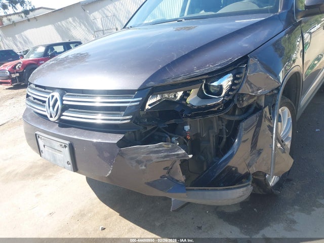 WVGAV7AX1GW522343 Volkswagen TIGUAN SE