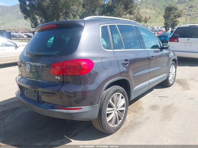 WVGAV7AX1GW522343 Volkswagen TIGUAN SE
