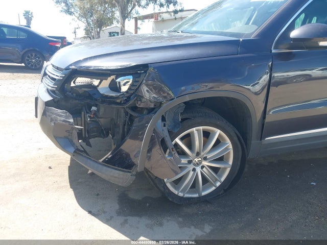 WVGAV7AX1GW522343 Volkswagen TIGUAN SE