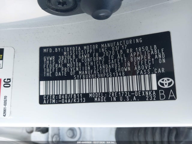 5YFBURHE9HP661948 Toyota COROLLA LE