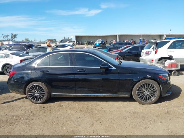 55SWF8DB3KU322573 Mercedes-Benz C 300