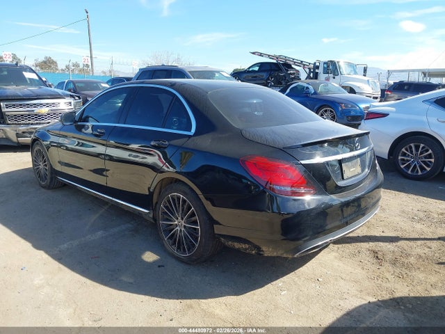 2019 MERCEDES-BENZ C 300 55SWF8DB3KU322573 Photo 2