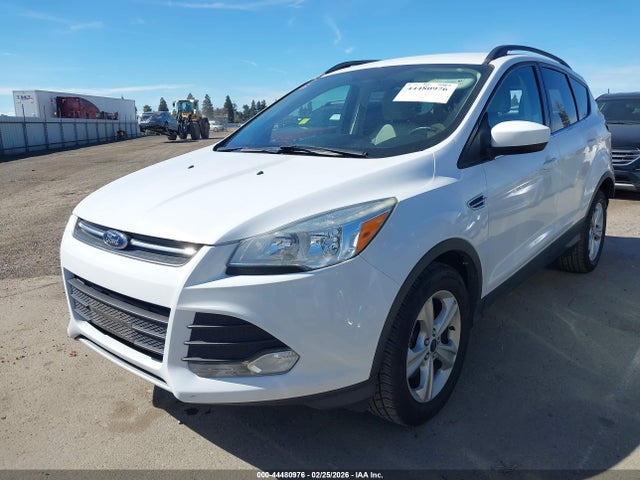 1FMCU0G9XFUA52996 Ford ESCAPE SE