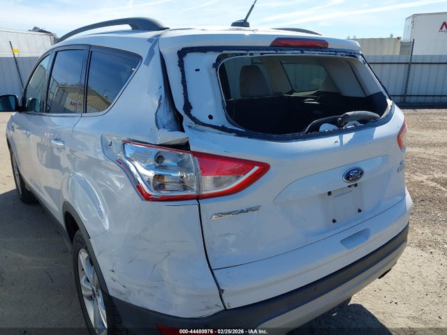 1FMCU0G9XFUA52996 Ford ESCAPE SE