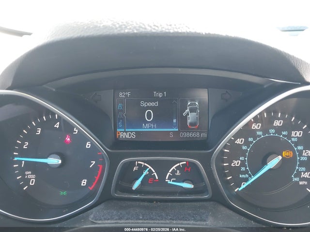 1FMCU0G9XFUA52996 Ford ESCAPE SE