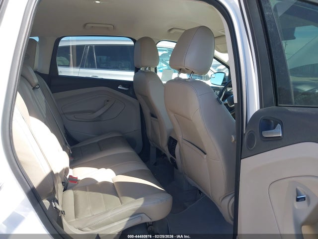 1FMCU0G9XFUA52996 Ford ESCAPE SE