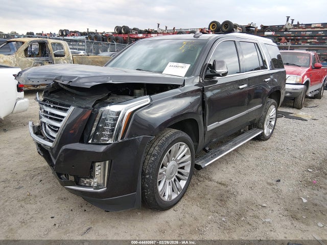 2016 CADILLAC ESCALADE 1GYS4DKJ9GR107901 Photo 1