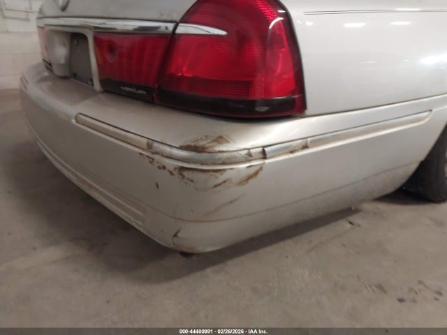 2000 Mercury Grand Marquis Ls მანქანა იყიდება აუქციონზე, vin: 2MEFM75W1YX686291, აუქციონის ნომერი: 44480991