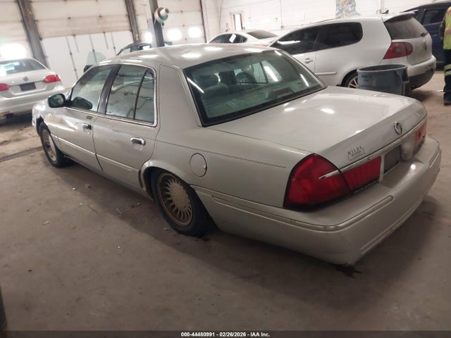 2000 Mercury Grand Marquis Ls მანქანა იყიდება აუქციონზე, vin: 2MEFM75W1YX686291, აუქციონის ნომერი: 44480991