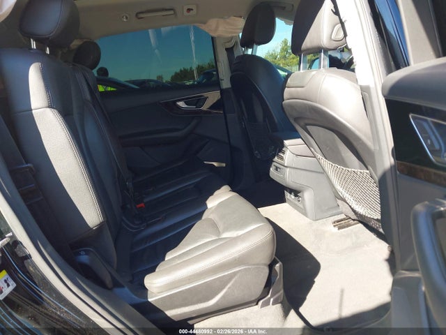2018 AUDI Q7 WA1LAAF70JD020709 Photo 7