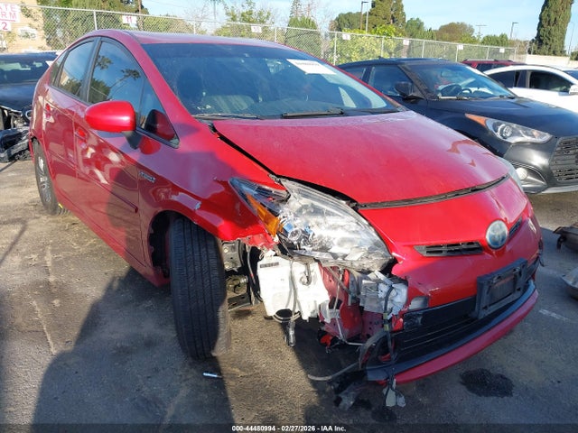 JTDKN3DU8E1835550 Toyota Prius Five