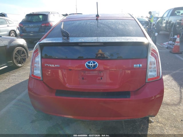 JTDKN3DU8E1835550 Toyota Prius Five