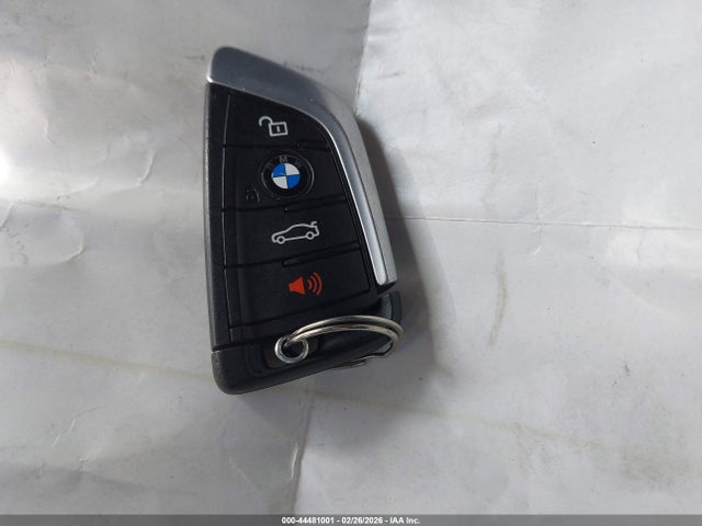 5UXTR7C53KLF32882 BMW X3 Sdrive30i