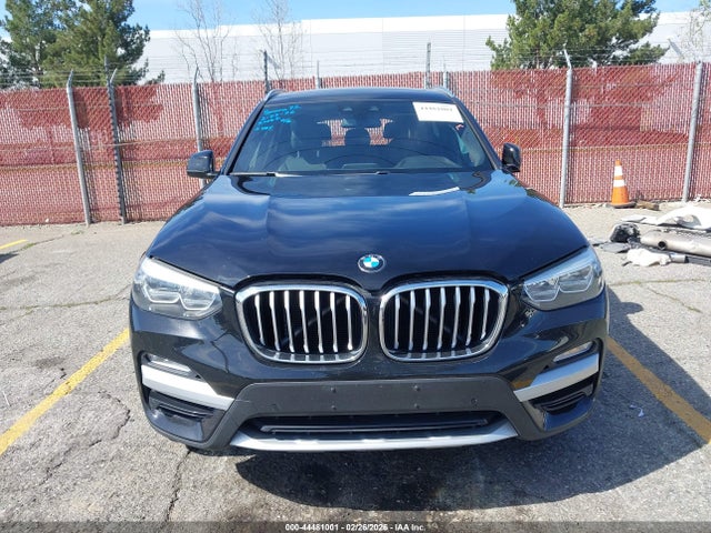 5UXTR7C53KLF32882 BMW X3 Sdrive30i