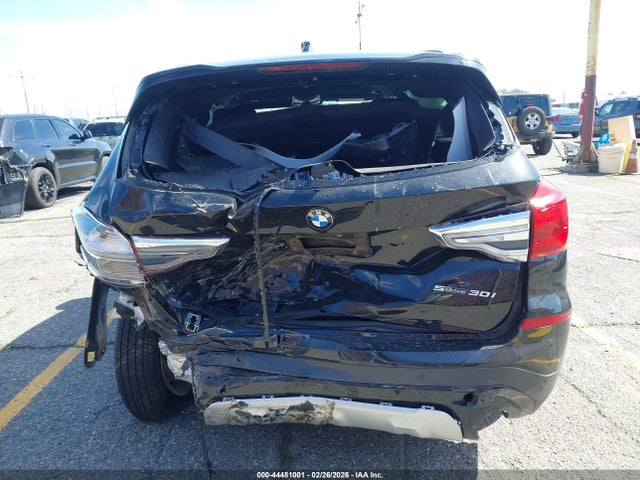 5UXTR7C53KLF32882 BMW X3 Sdrive30i