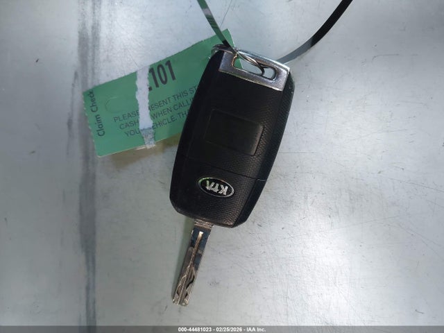 KIA Soul 2018 KNDJN2A29J7609209 Image 11